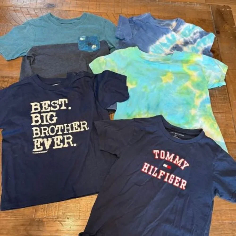 Boys tshirts 4t/5t